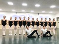 【黑客破解】台中18歲的舞蹈班學員黃嘉雯 各種私拍泄密流出2