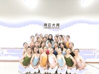 【黑客破解】台中18歲的舞蹈班學員黃嘉雯 各種私拍泄密流出2