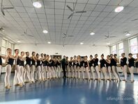 【黑客破解】台中18歲的舞蹈班學員黃嘉雯 各種私拍泄密流出2