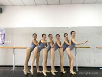 【黑客破解】台中18歲的舞蹈班學員黃嘉雯 各種私拍泄密流出3