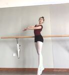 【黑客破解】台中18歲的舞蹈班學員黃嘉雯 各種私拍泄密流出3