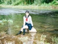 [新姬上線][會員][圖包][CosPlay]蘿莉嫩妹@超級美穴@落落Raku之閃光少女~Shining Days~ 戶外露出的學妹 密穴粉嫩 香甜可口 硬得哥哥停不下來