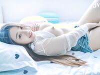 18禁極品巨乳清純妹【詩彤恩-出國留學的鄰居妹妹暑假回國立刻來找我玩禁忌游戲】