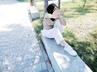 史詩級亂倫 龍鳳胎哥哥強上02年親妹妹 後續1 再次操正在寫作業的妹妹 干到一半才發現老媽在家