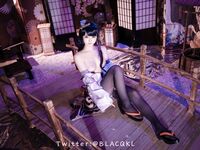 萌新推特00後露臉美少女▌白莉愛吃巧克力▌超色情Cos雷電將軍 露出粉乳嫩穴盡情展示誘人嬌軀