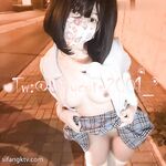 推特15萬粉絲 反差蘿莉博主『Nini』最新付費專享 極品JK超誘惑 美乳嫩穴 高清