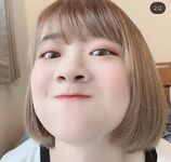 《台灣情侶泄密》冒充舞蹈老師讓聲音很嗲的嫩妹 掰開鮑魚看看是否處女