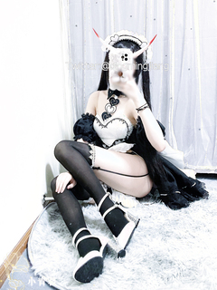 福利姬@粉嫩蘿莉@小青茗之黑絲女僕