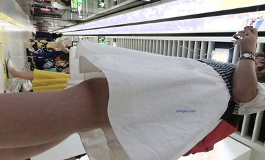 成都地鐵醫院抄底 驚現無內長腿美女 各式內內讓人噴血 幻想扒下推到啪啪 高清1080P版 (25)