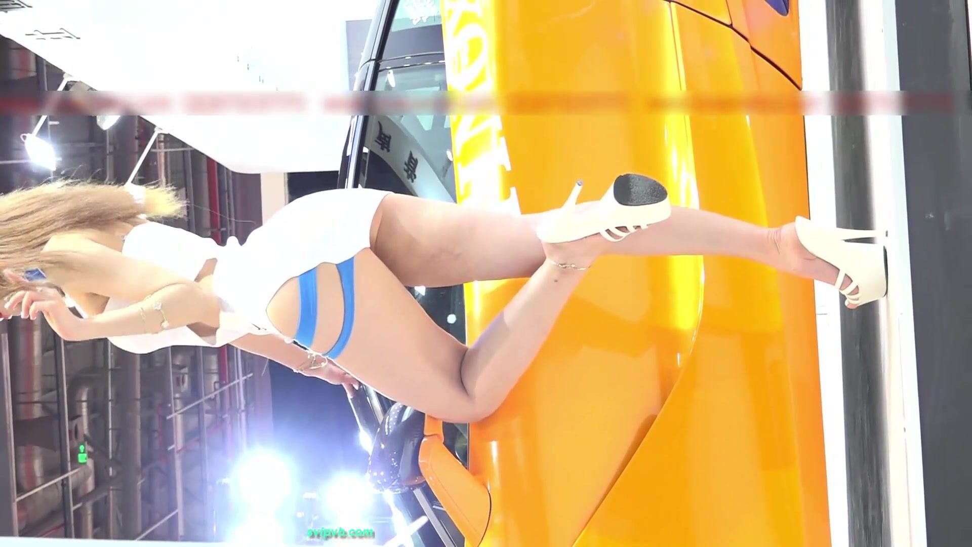 【展会走光】CAS车展模特走光车模 刁鉆摄影师 (3)