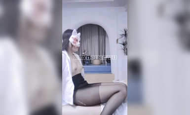 極品露出系淫妻網紅@小鯨魚 付費尺度作合集3 (9)