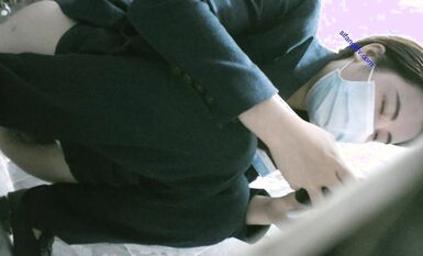 八月最新私房大神 隔牆有眼 原創廁拍 饅頭肥穴勾魂黑絲透明內褲 (7)