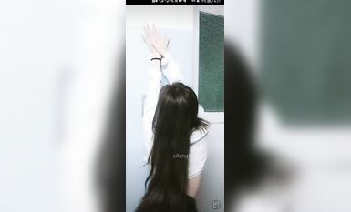 重磅 抖音直播技術性走光 熱舞 露底 美女雲集 (228)