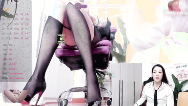 極品辦公室白領長腿女神 kaixin-baby (10)