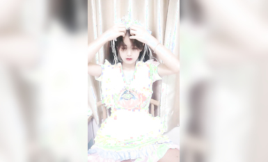 【佳佳小寶貝】-----超可愛小美女裸舞大尺度誘惑-- (4)