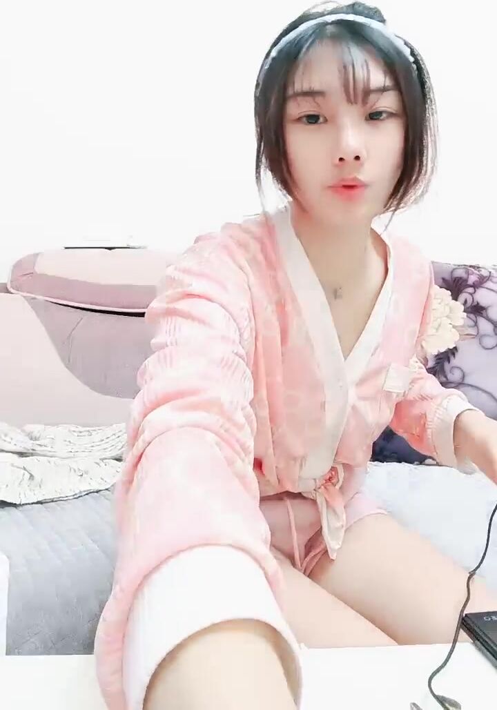 【極品美女】【甜甜加油】合集，還在上學的清純白凈姐姐 (5)