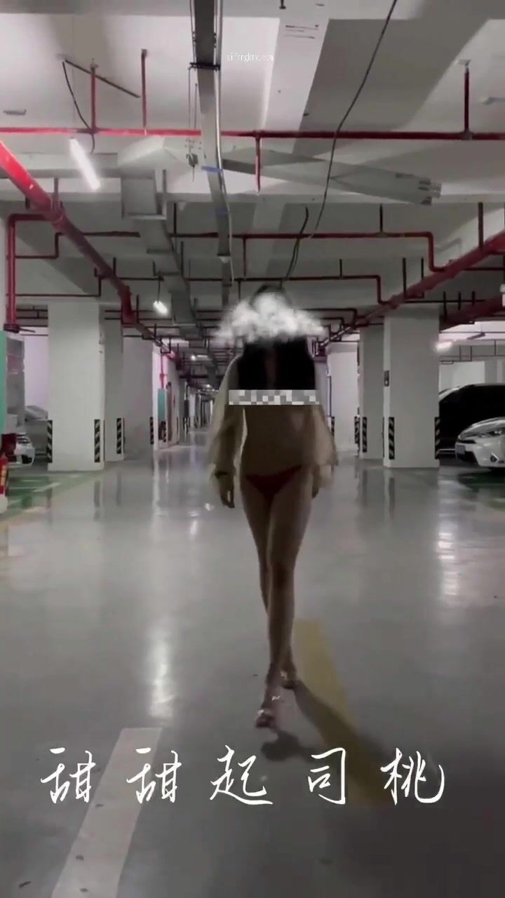 超嫩蘿莉雲集『玉紫醬+甜甜起司桃+貓七小+兔醬』極品翹乳粉穴榨乾你的精華超養眼甜甜起司桃 (3)