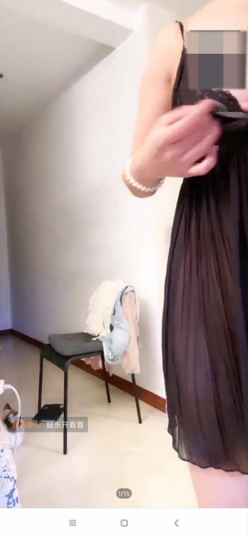 最新《瘋狂抖音》外篇之《抖音擦邊4》顏值主播各顯神通 閃現走光 刷邊瘋狂作死 扣逼漏奶 (206)