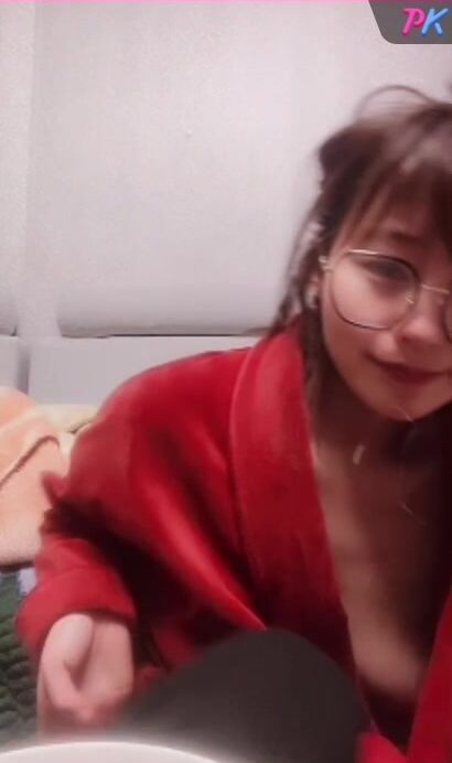 最新《瘋狂抖音》外篇之『三亞美女2』極品三亞外圍美女大秀身材 作死大尺度 摳B揉乳擠奶 (168)